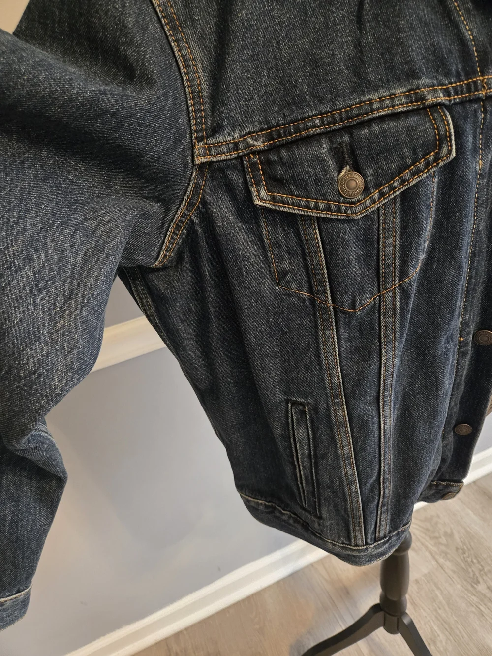Levi's Men's Dark Blue Denim Jacket - Picture 3 of 7